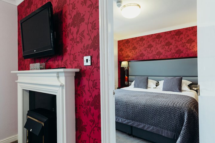 Room 22 of 86