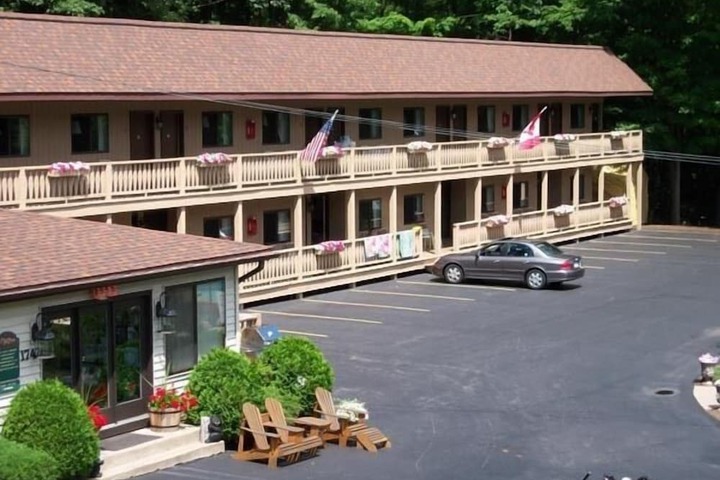 Hotel 62 of 65