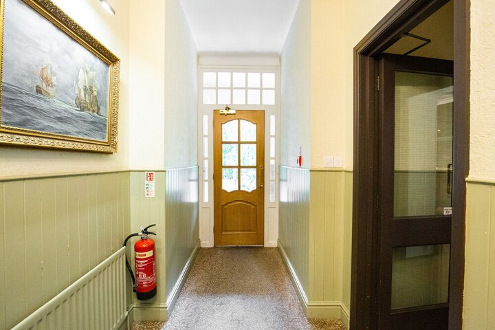 Ballroom/Hall 116 of 134