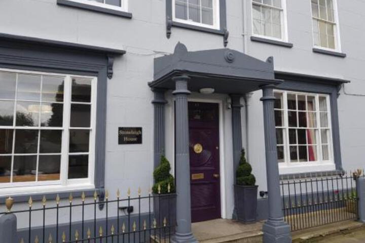 STONELEIGH HOUSE BOUTIQUE HOTEL