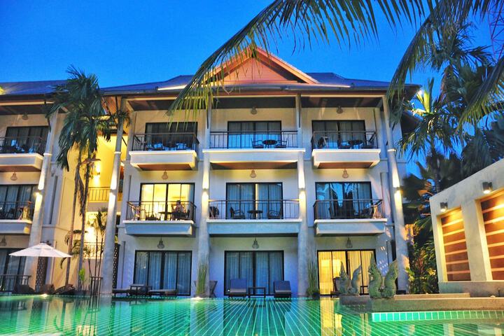 Pool 34 of 65