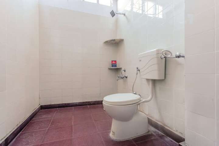 Room 10 of 17