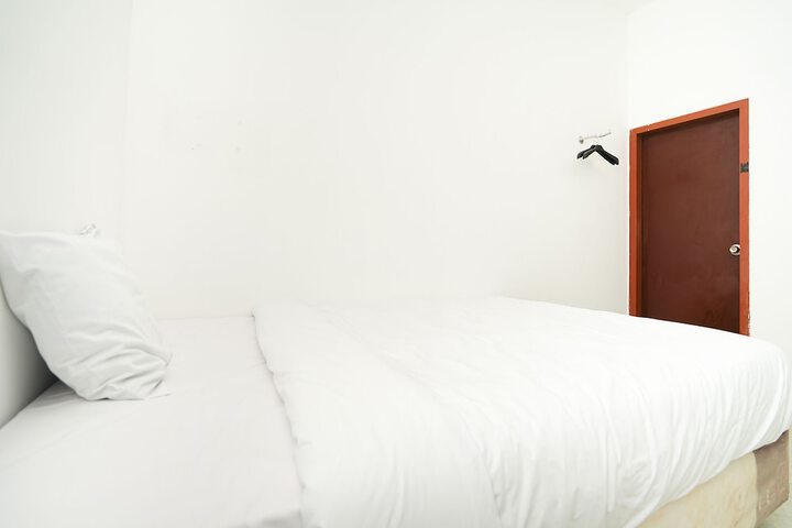 Room 28 of 45