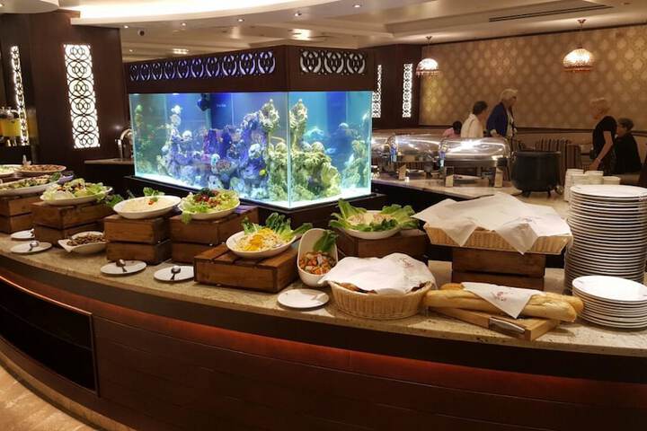 Dining Photos