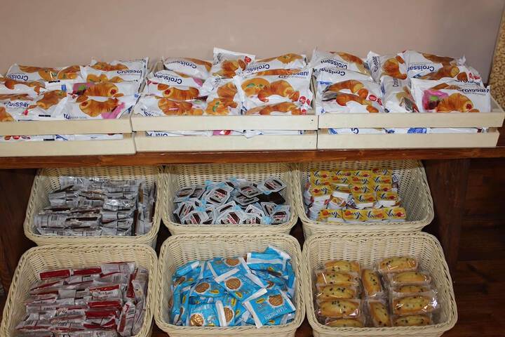 Breakfast buffet