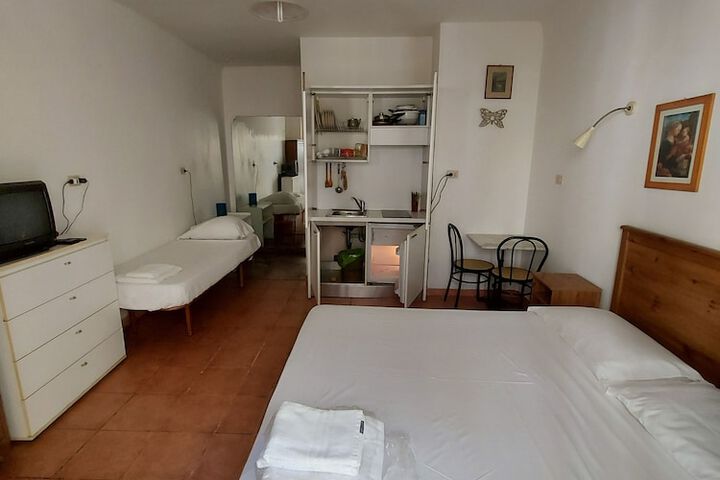 Room 12 of 56