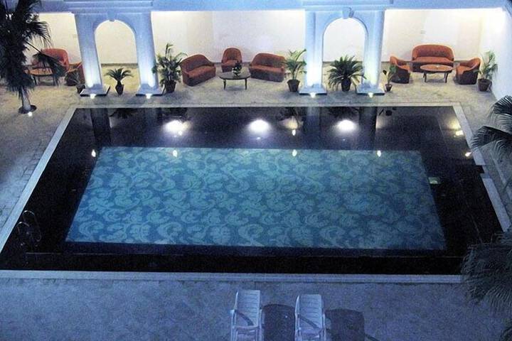 Hotel with Pool
