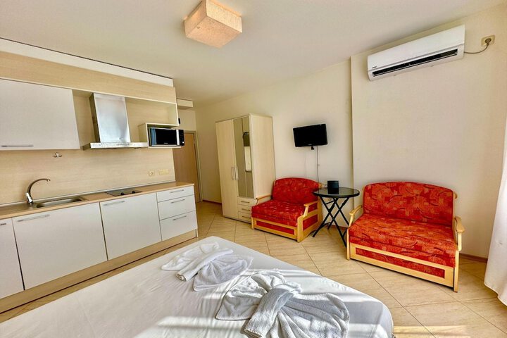 Room 67 of 151