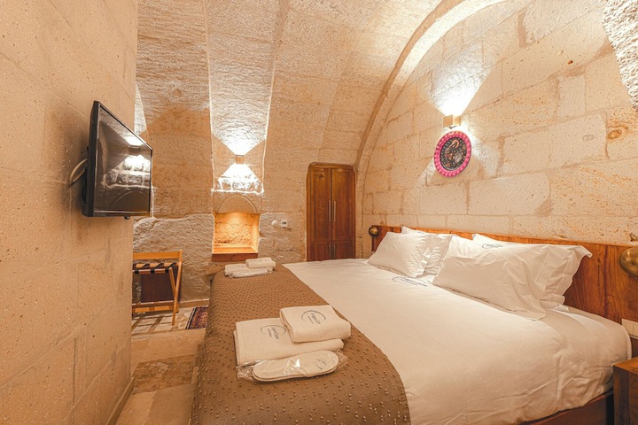 Room 35 of 119