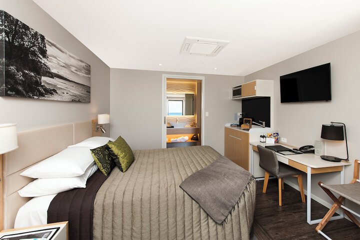 Room 19 of 63
