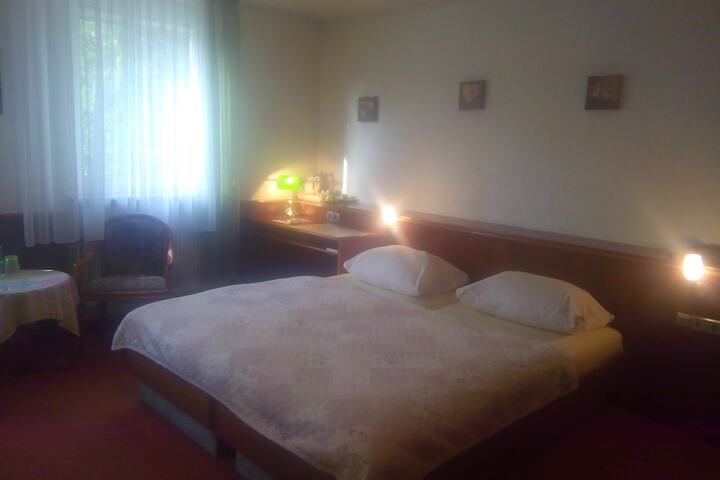 Room 8 of 59