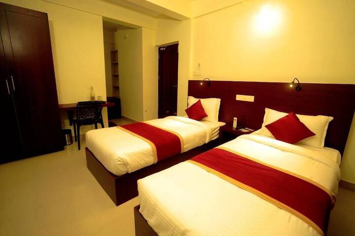 Room 14 of 27
