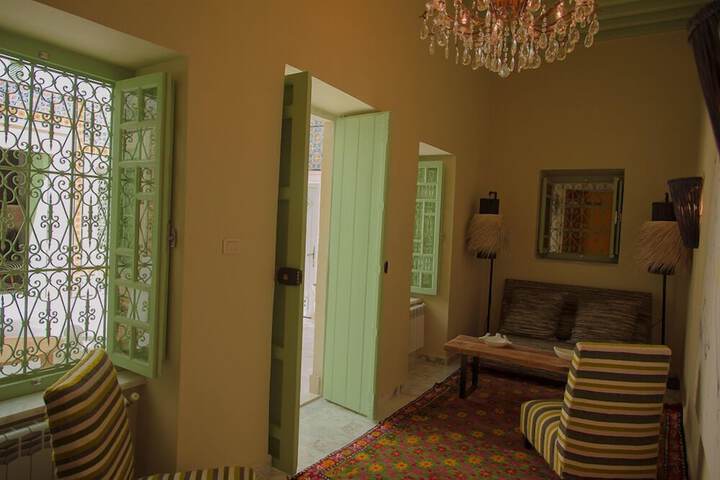 Room 38 of 72