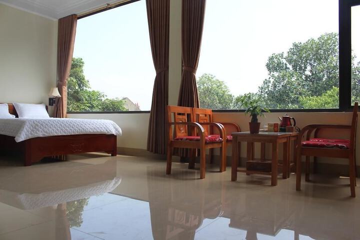 Room 29 of 49