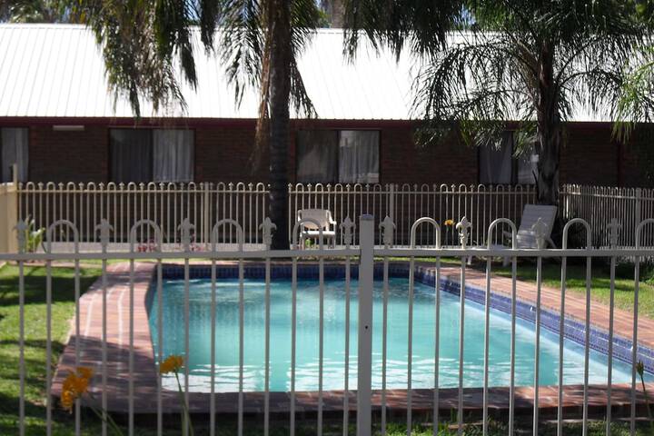 Pool 30 of 42