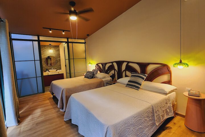 Room 14 of 41