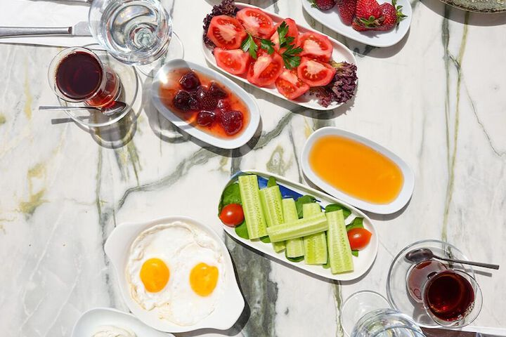 Breakfast/Coffee Service 18 of 41