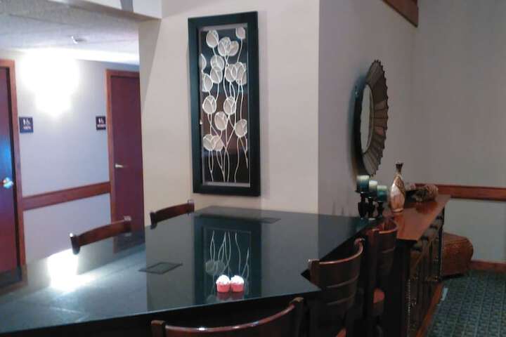 Breakfast area