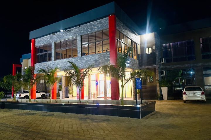 Hotel 17 of 17