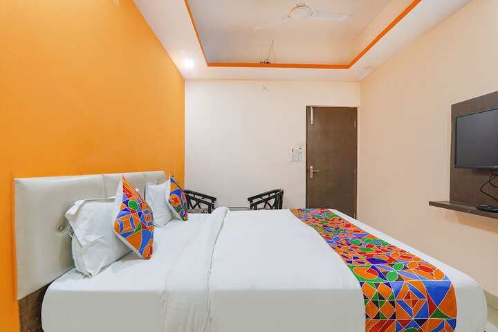 Room 21 of 26