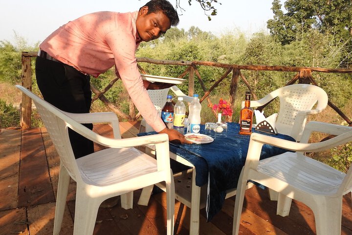 Dining 28 of 36