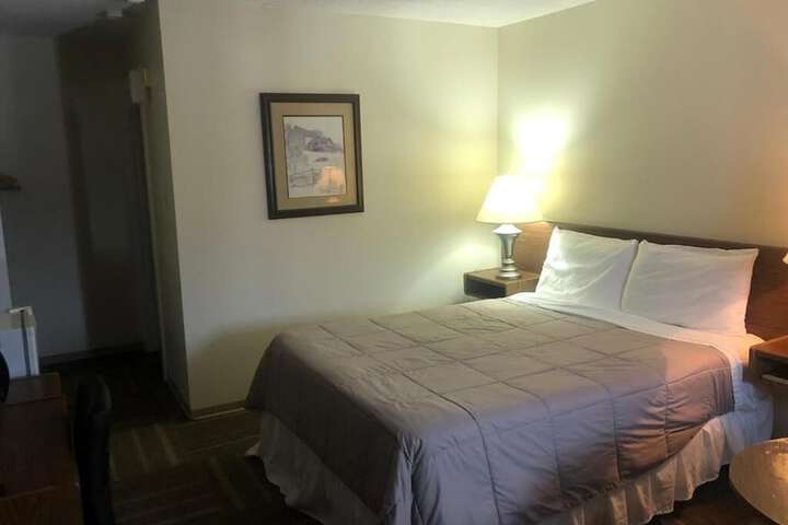 Room 3 of 14