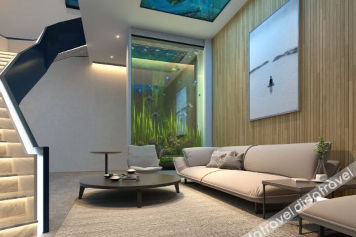 Hotel Interior 18 of 25