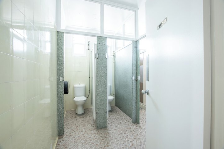 Room 5 of 14