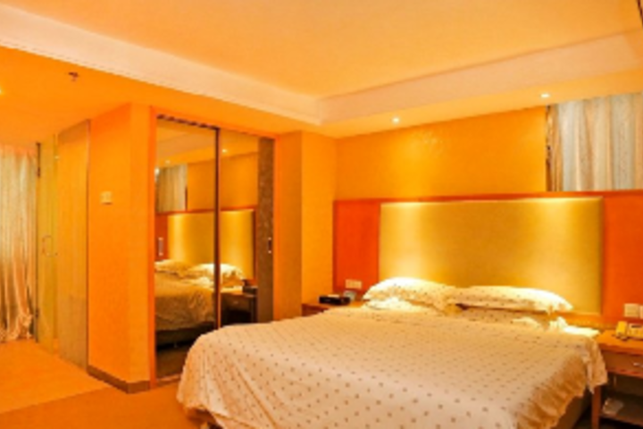Room 17 of 17
