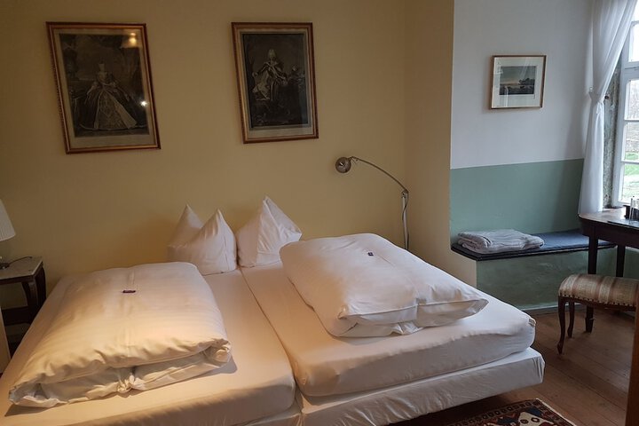Room 31 of 80