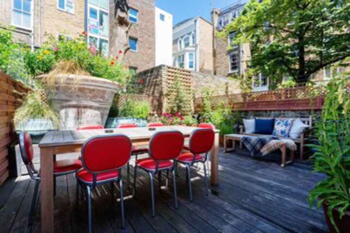 Terrace/Patio 22 of 24