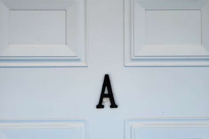 Room 7 of 222