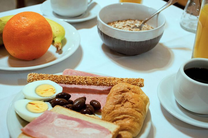 Breakfast/Coffee Service 35 of 41