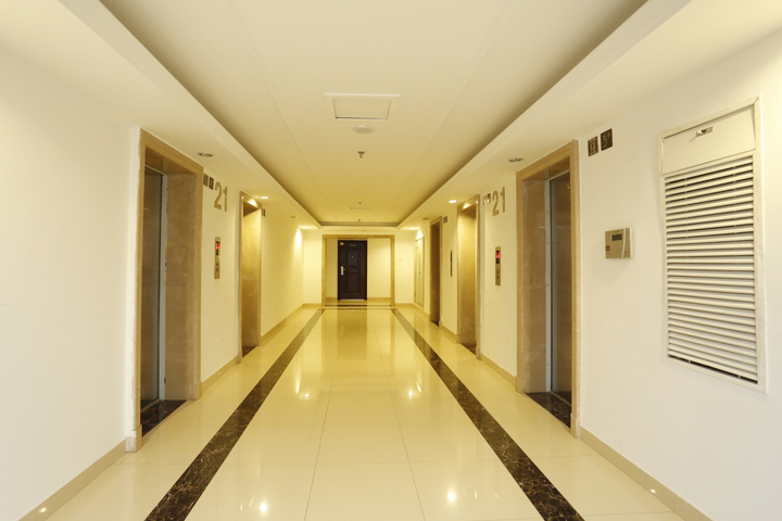 Yijia E-sports Hotel (Changchun Railway Station Wanda Plaza)