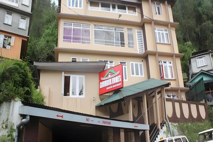 Hotel Shumbuk Homes