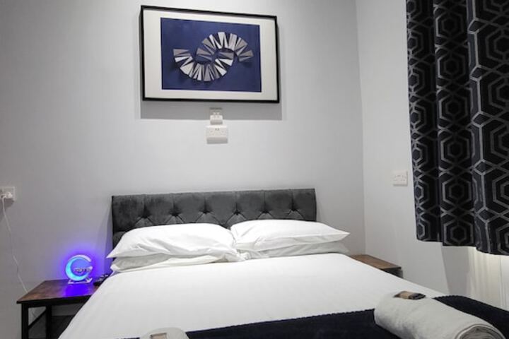 Room 50 of 87
