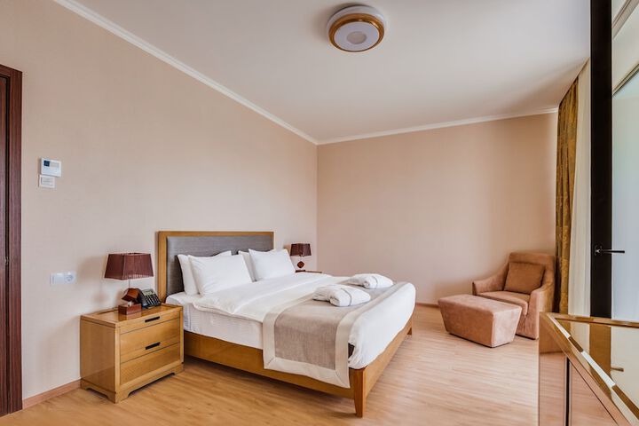 Room 18 of 75