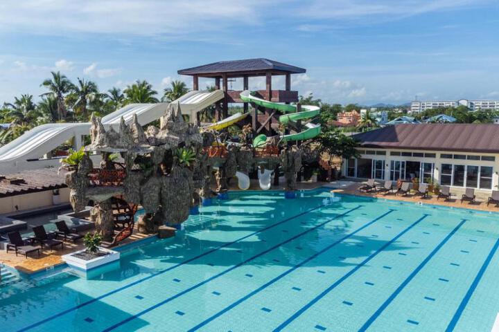 Exterior of Port Royale Waterpark Resort Tacloban
