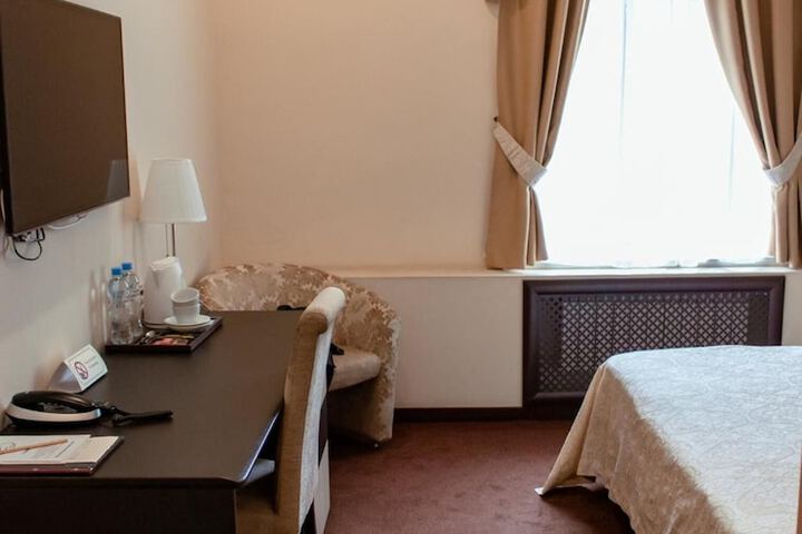 Room 13 of 60