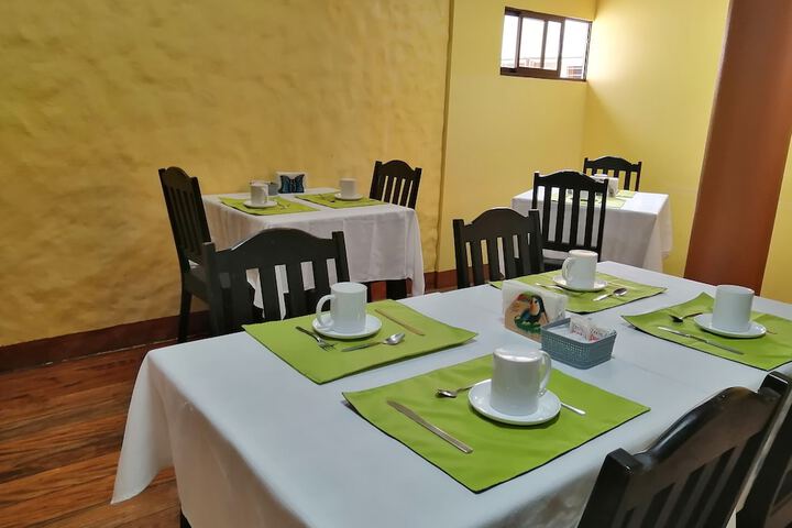 Dining 94 of 110