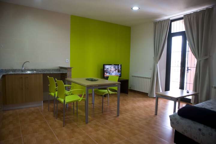Room 12 of 43