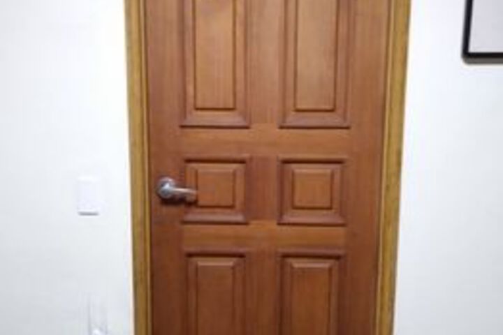 Room 30 of 96