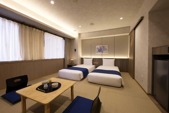 Room 28 of 59