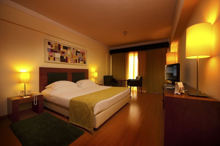 Room 7 of 49