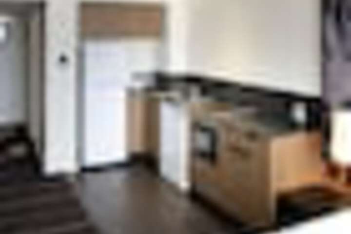 Room 14 of 237