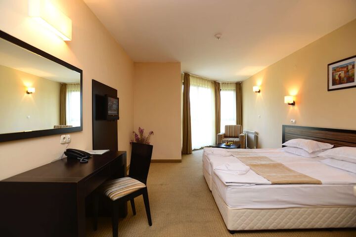 Room 17 of 89
