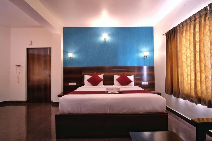 Room 13 of 70