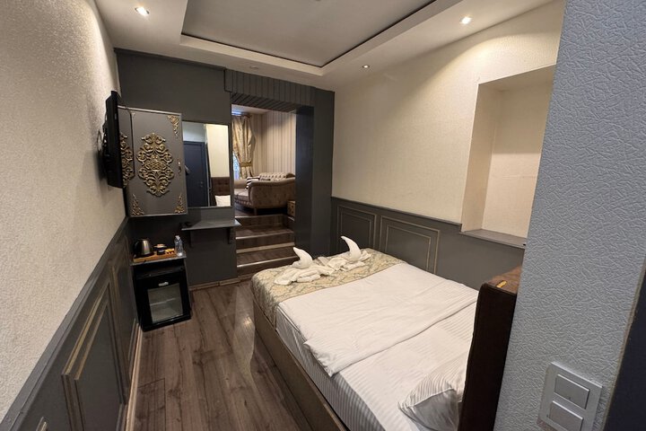Room 31 of 75