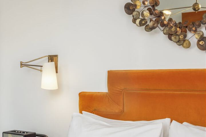 Room 28 of 88