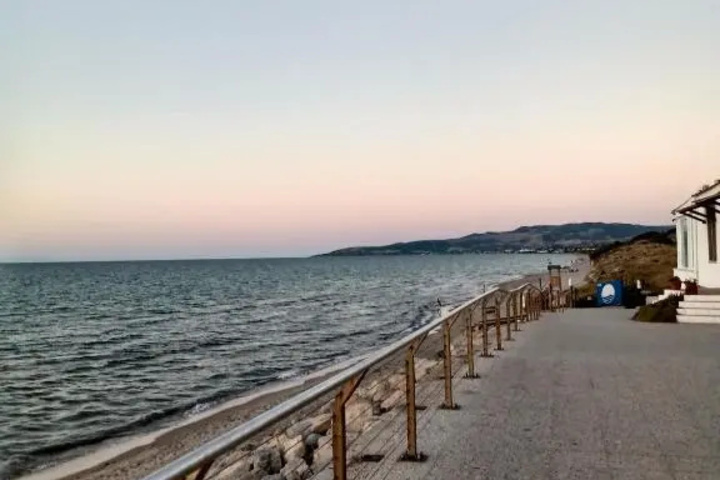 Beach 11 of 12